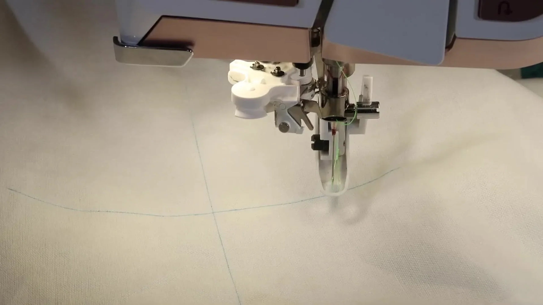The EPIC 2 screen shows Design Positioning Step 4 with rotation controls active, ready to pivot the design to match the fabric’s angle.