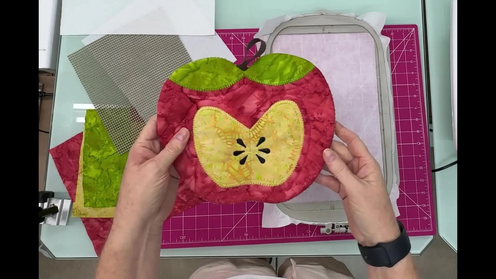 In-the-Hoop Apple Jar Opener (or Pot Holder): A Complete Step-by-Step Embroidery Guide