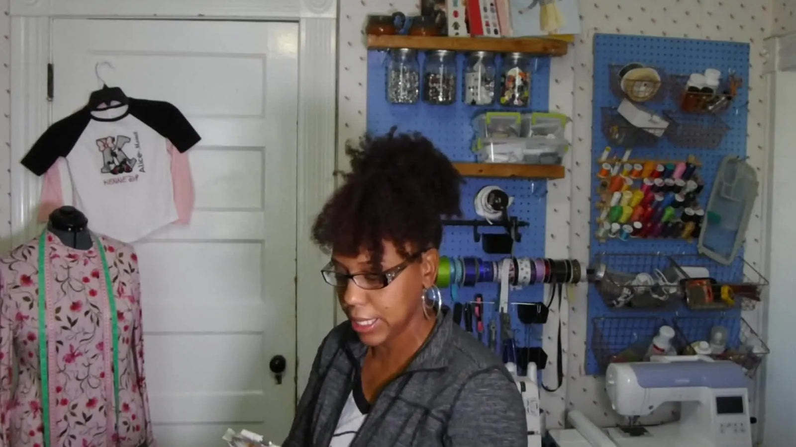 Before You Buy That First Embroidery Machine: Software Costs, the Real 4x4 Hoop Area, and the Supplies Nobody Warns You About