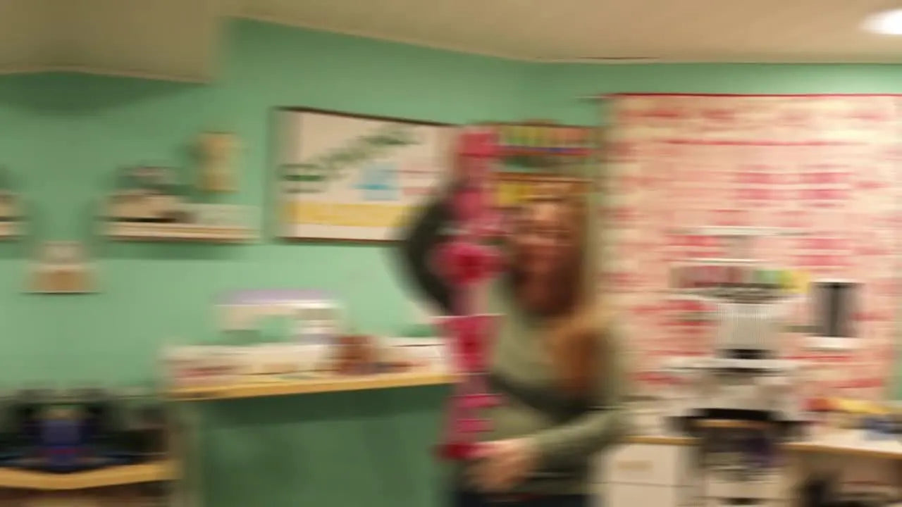 Stitch a Reversible ITH “LOVE” Door Hanger Without the Drama: Clean Appliqué, Straight Ribbons, and Pro-Level Edges (5x7 Hoop)