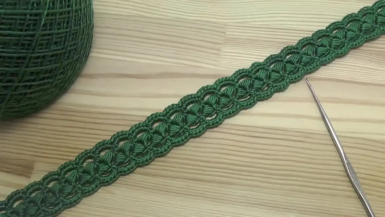 Crochet a Beautiful Ribbon Lace: Twisted Column Tutorial