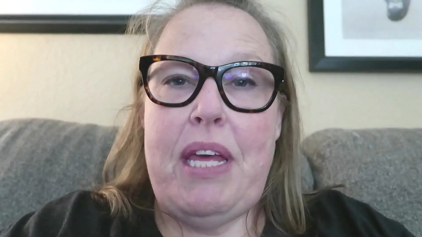 New Madeira Thread Order: Pastel Colors Unboxed, Numbered, and Ready for Designs