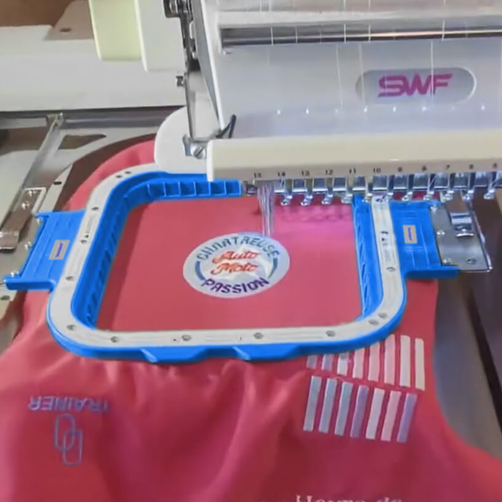 embroidery using yarn