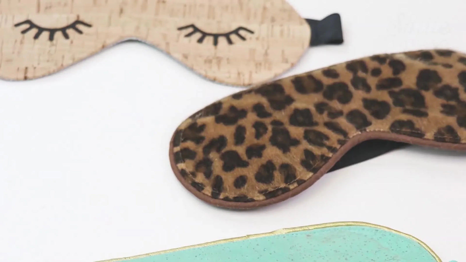 Cork Sleep Mask Embroidery That Doesn’t Slip: A Baby Lock Valiant Eyelash Stitch + Piping Finish That Looks Store-Bought
