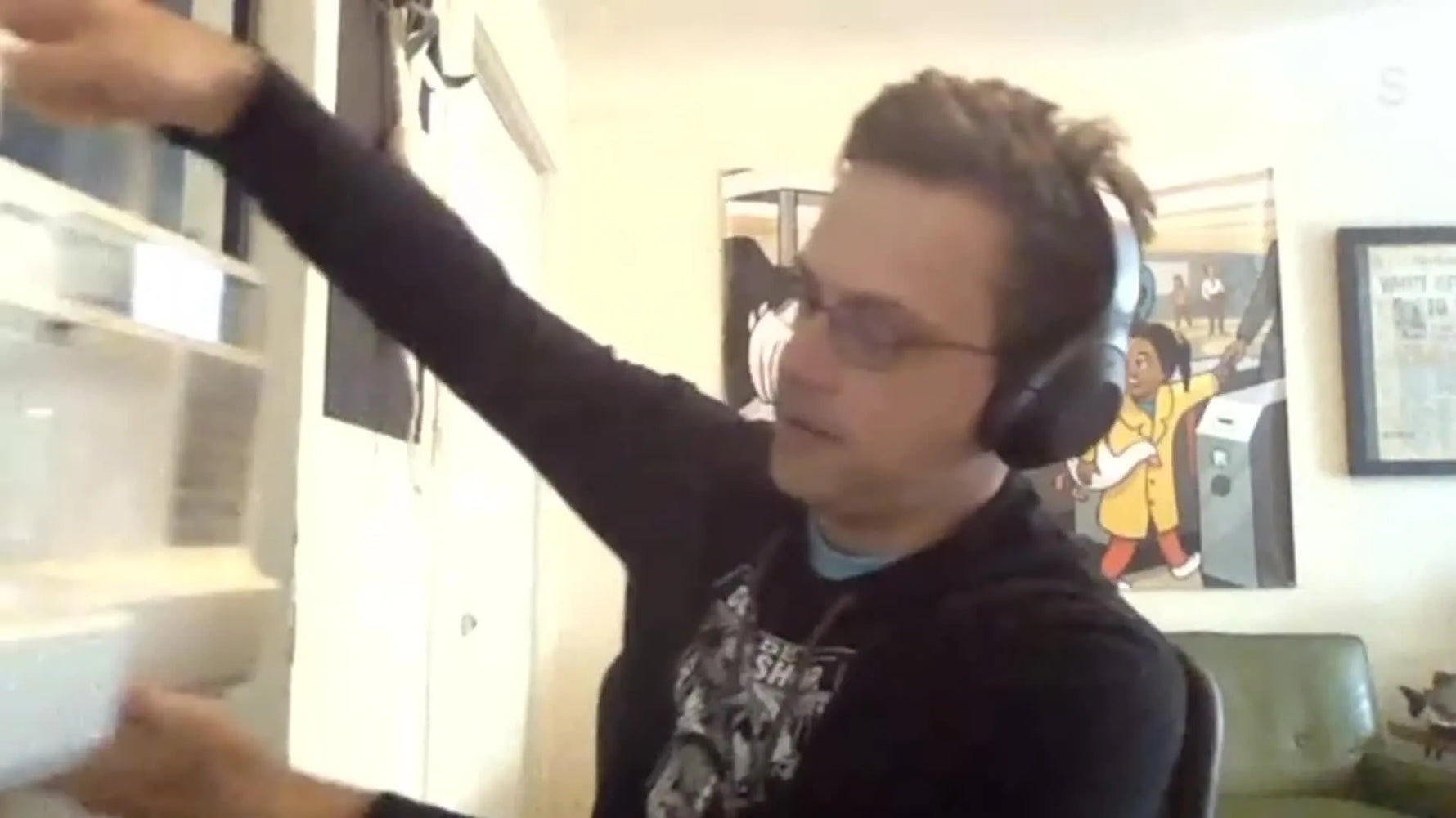 A close view of an artist lifting a Brother SE400 embroidery machine while introducing a beginner-friendly patch workflow.