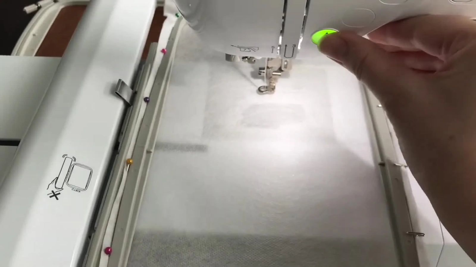 Vom digitalisierten Design zur filigranen Spitze: Unser kompletter Prozess