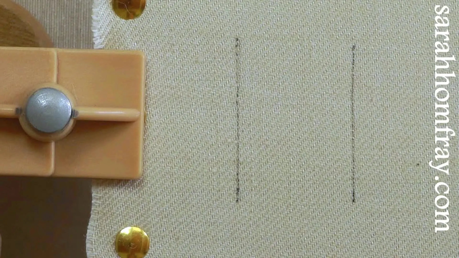 레터링에 딱 맞는 자수 스티치 5가지 익스프레스 가이드