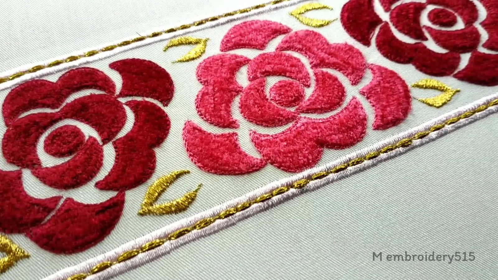 Mastering Velvet Machine Embroidery: A Step-by-Step Guide to Textured Roses